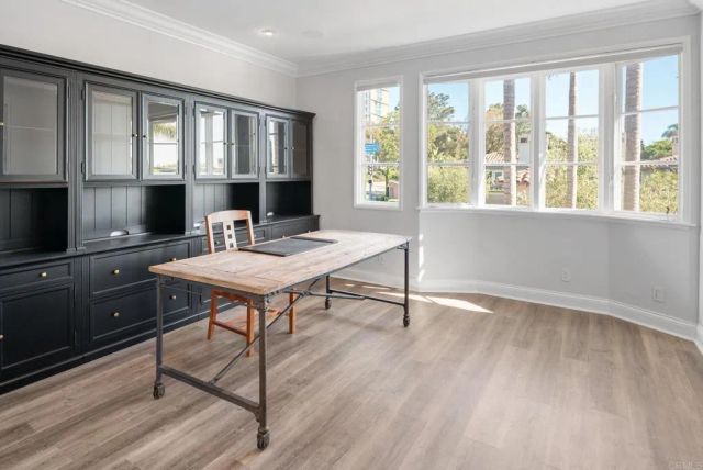 9703 Keeneland Row, La Jolla, CA 92037