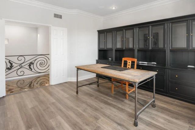 9703 Keeneland Row, La Jolla, CA 92037