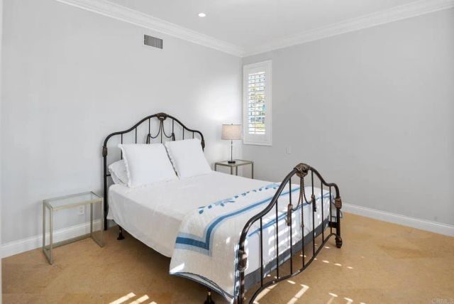 9703 Keeneland Row, La Jolla, CA 92037