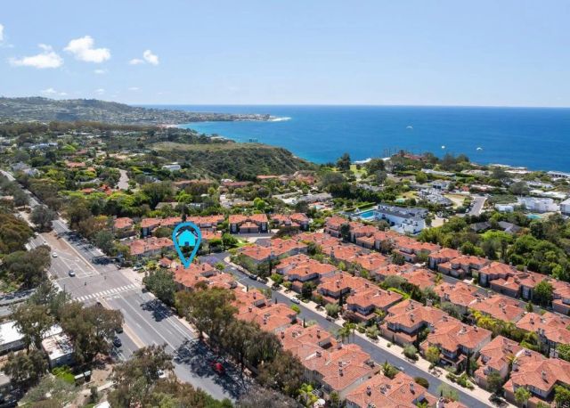 9703 Keeneland Row, La Jolla, CA 92037