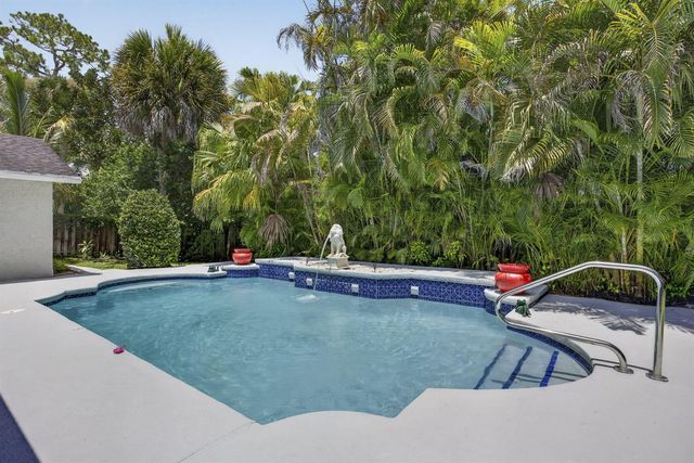 12224 GINGERWOOD Lane, Wellington, FL 33414