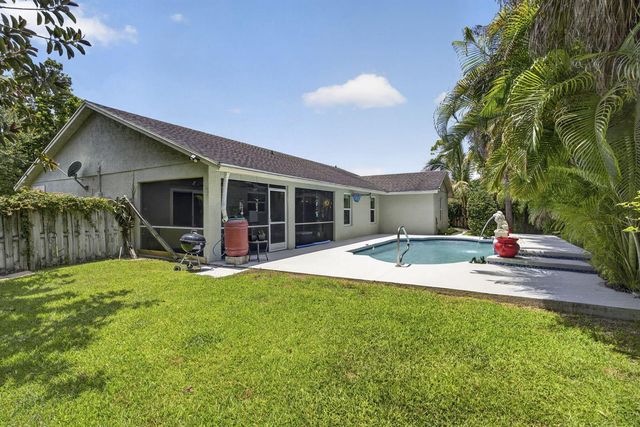 12224 GINGERWOOD Lane, Wellington, FL 33414