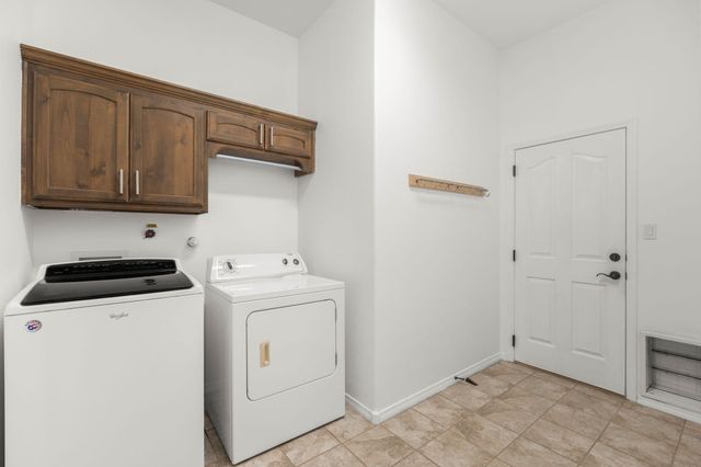 935 Palo Alto Court, Bernalillo, NM 87004