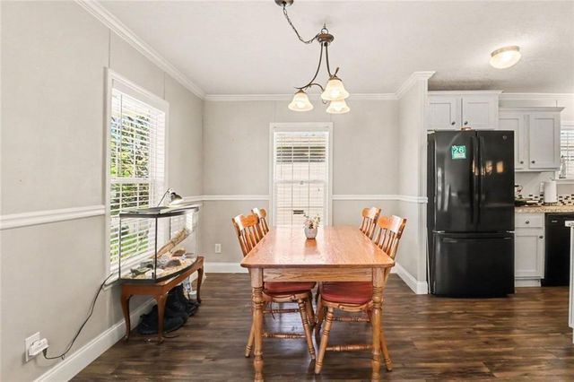 63 Willow Drive E, Newnan, GA 30263