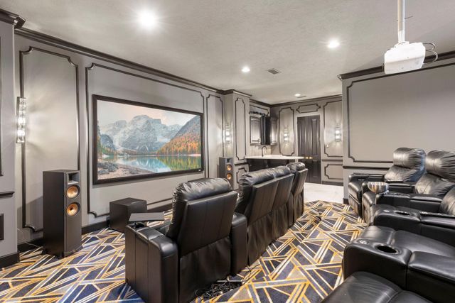 47 Hunnewell Way, The Woodlands, TX 77382