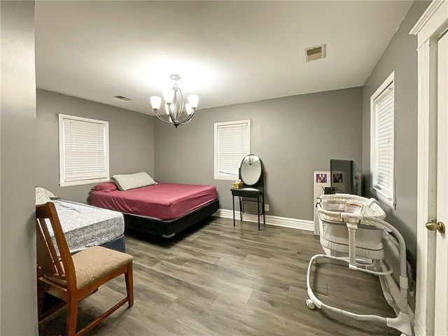 1716 S Beacon Avenue, Sedalia, MO 65301