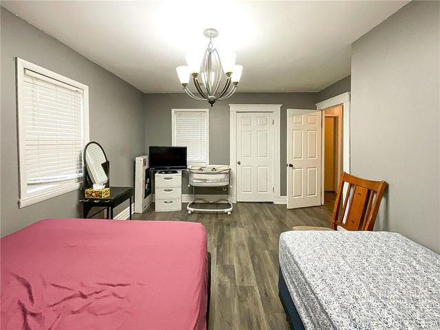 1716 S Beacon Avenue, Sedalia, MO 65301