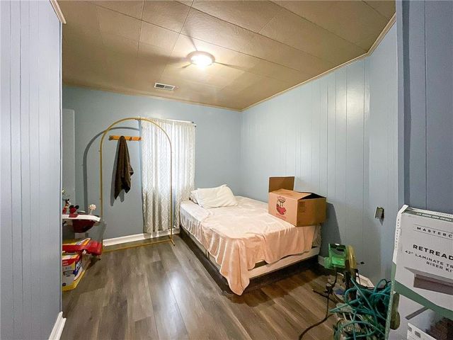 1716 S Beacon Avenue, Sedalia, MO 65301