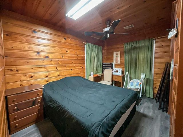 1716 S Beacon Avenue, Sedalia, MO 65301