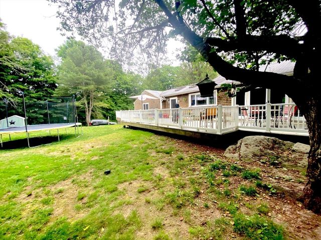 64 Broad St, Rehoboth, MA 02769
