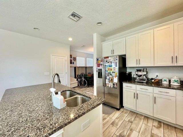 2951 W CHERRY STREET, Tampa, FL 33607