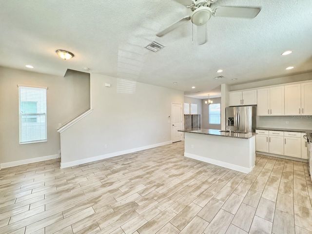 2951 W CHERRY STREET, Tampa, FL 33607