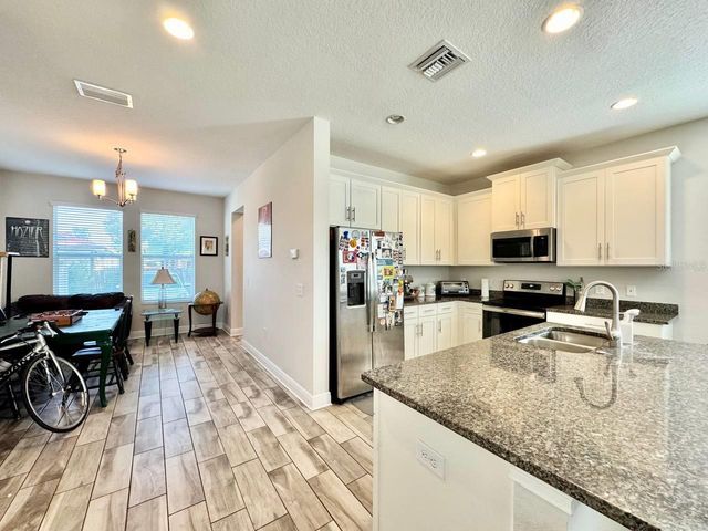 2951 W CHERRY STREET, Tampa, FL 33607