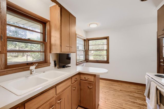 6405 Irving Avenue S, Richfield, MN 55423