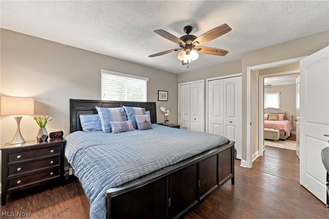 6611 Wedgewood Drive, North Olmsted, OH 44070