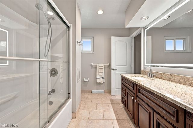 6611 Wedgewood Drive, North Olmsted, OH 44070