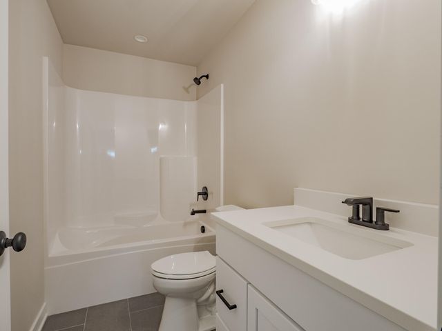 246 Sawgrass Drive, Crown Point, IN 46307