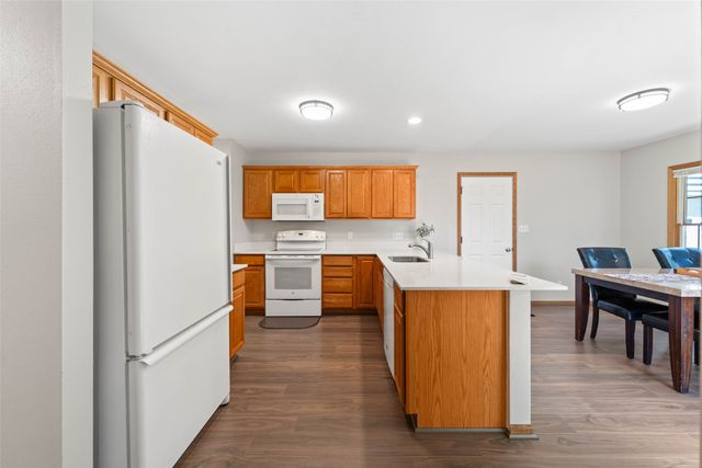 2722 Somerset Drive, Ames, IA 50010