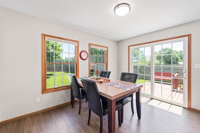 2722 Somerset Drive, Ames, IA 50010