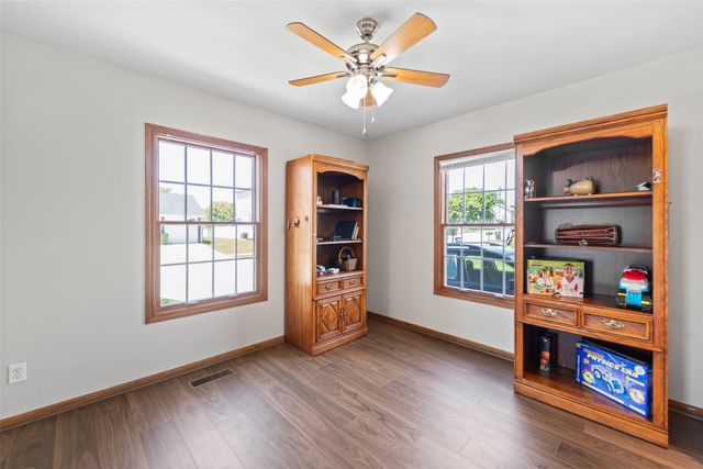 2722 Somerset Drive, Ames, IA 50010
