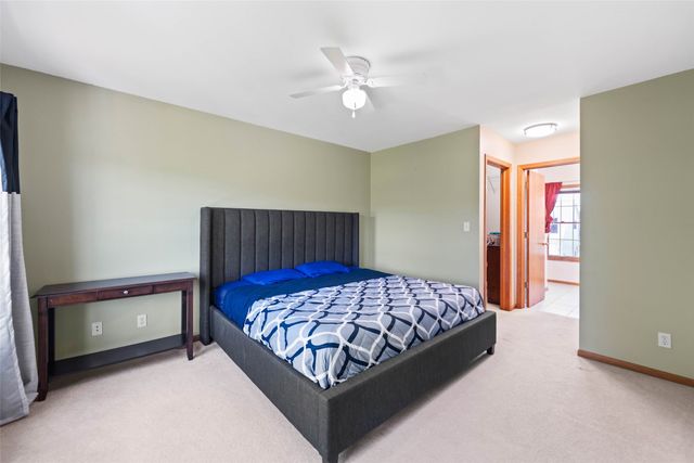 2722 Somerset Drive, Ames, IA 50010