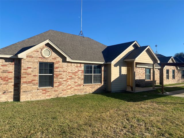 123 Sunburst Court, Weatherford, TX 76087