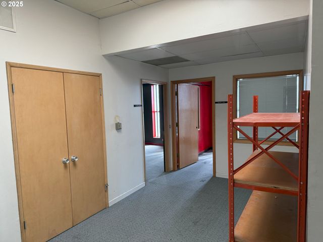 1920 N VANCOUVER Ave, Portland, OR 97227