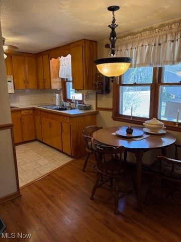 13222 Atwater Avenue NE, Alliance, OH 44601