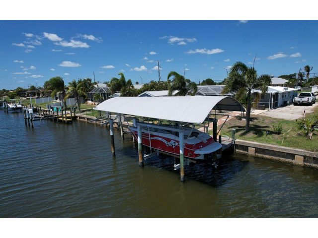 21285 EDGEWATER DRIVE, Port Charlotte, FL 33952