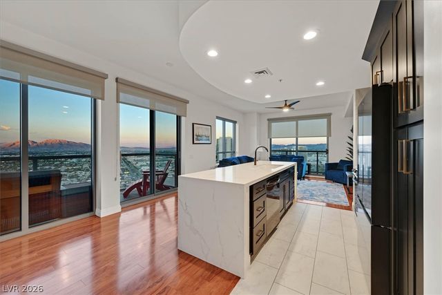 200 West Sahara Avenue 3308, Las Vegas, NV 89102