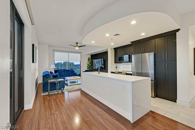 200 West Sahara Avenue 3308, Las Vegas, NV 89102