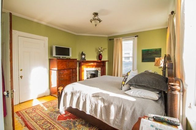 158 Cypress 0, Brookline, MA 02445