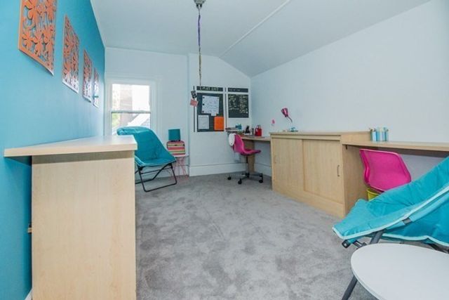 158 Cypress 0, Brookline, MA 02445