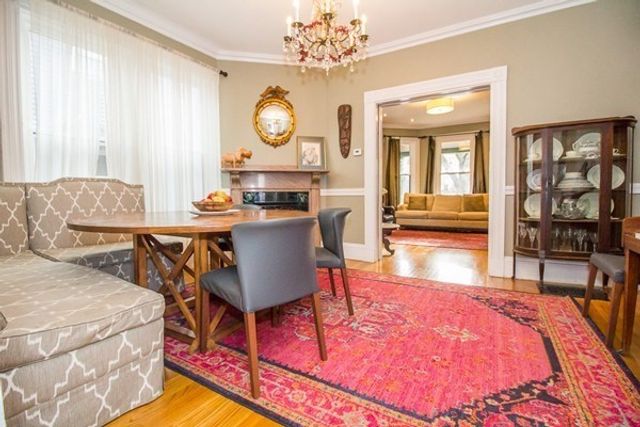 158 Cypress 0, Brookline, MA 02445