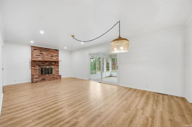 8801 W Eucalyptus Avenue, Muncie, IN 47304