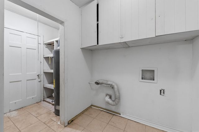 8713 Merrymen Road, Sherwood, AR 72120