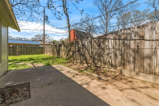 8713 Merrymen Road, Sherwood, AR 72120