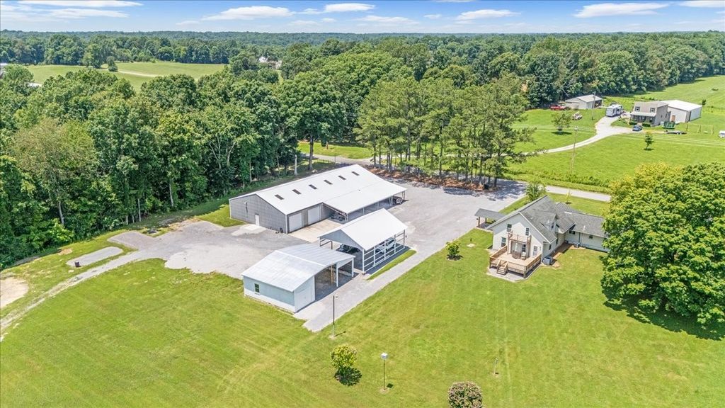 122 Turkey Creek Church Rd, Tullahoma, TN 37388