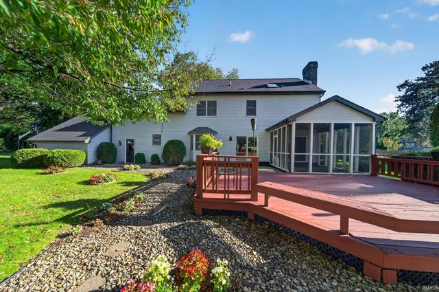 50505 Deer Ridge Court, Granger, IN 45630