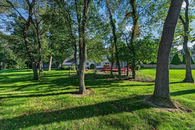 50505 Deer Ridge Court, Granger, IN 45630