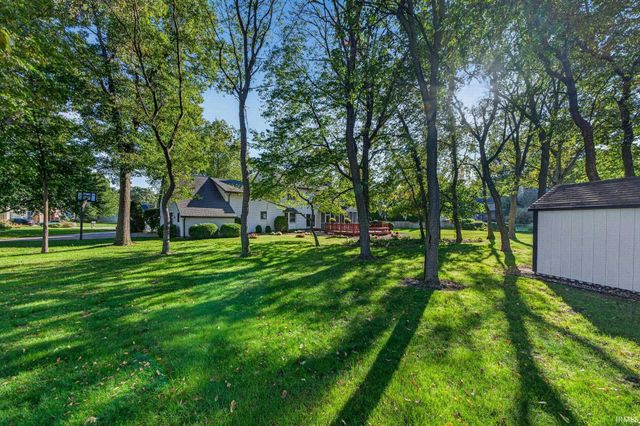 50505 Deer Ridge Court, Granger, IN 45630