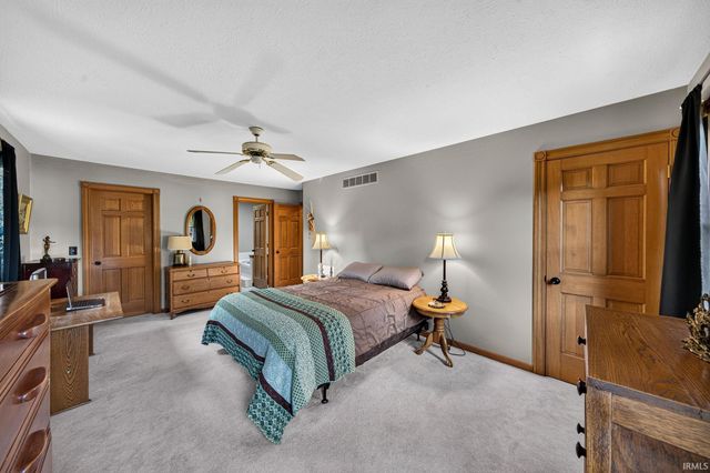50505 Deer Ridge Court, Granger, IN 45630