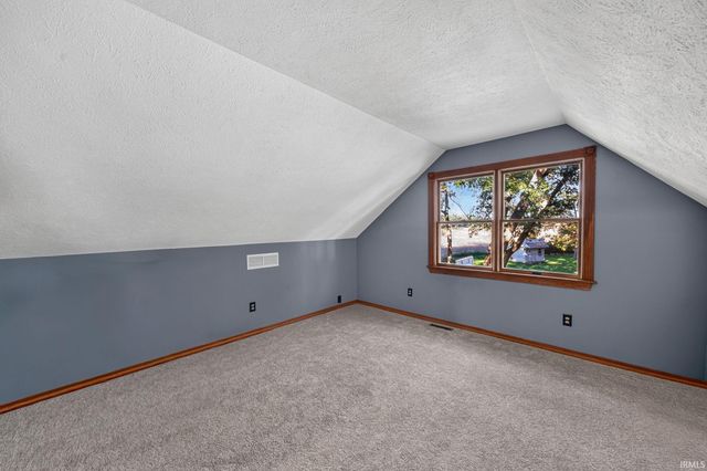 50505 Deer Ridge Court, Granger, IN 45630