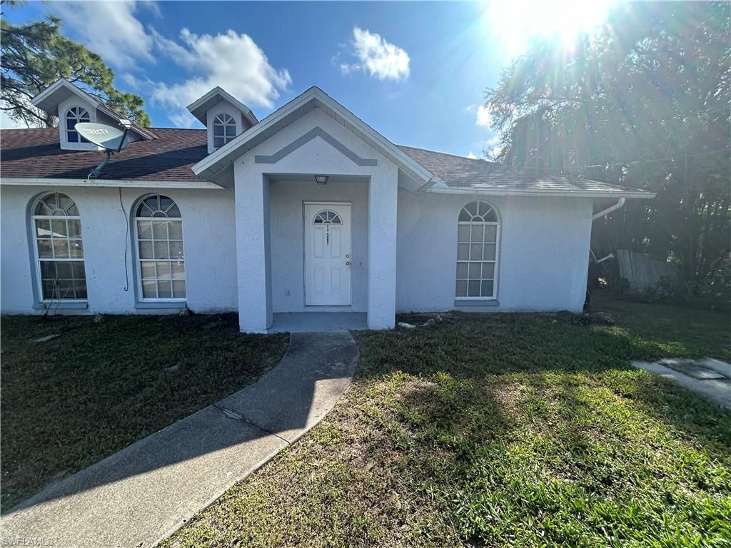 17385 W Carnegie CIR 17387, Fort Myers, FL 33967