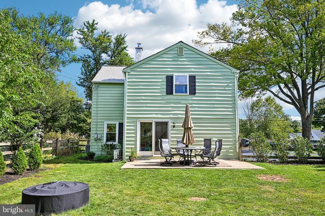 116 S CEDAR HOLLOW RD, Paoli, PA 19301