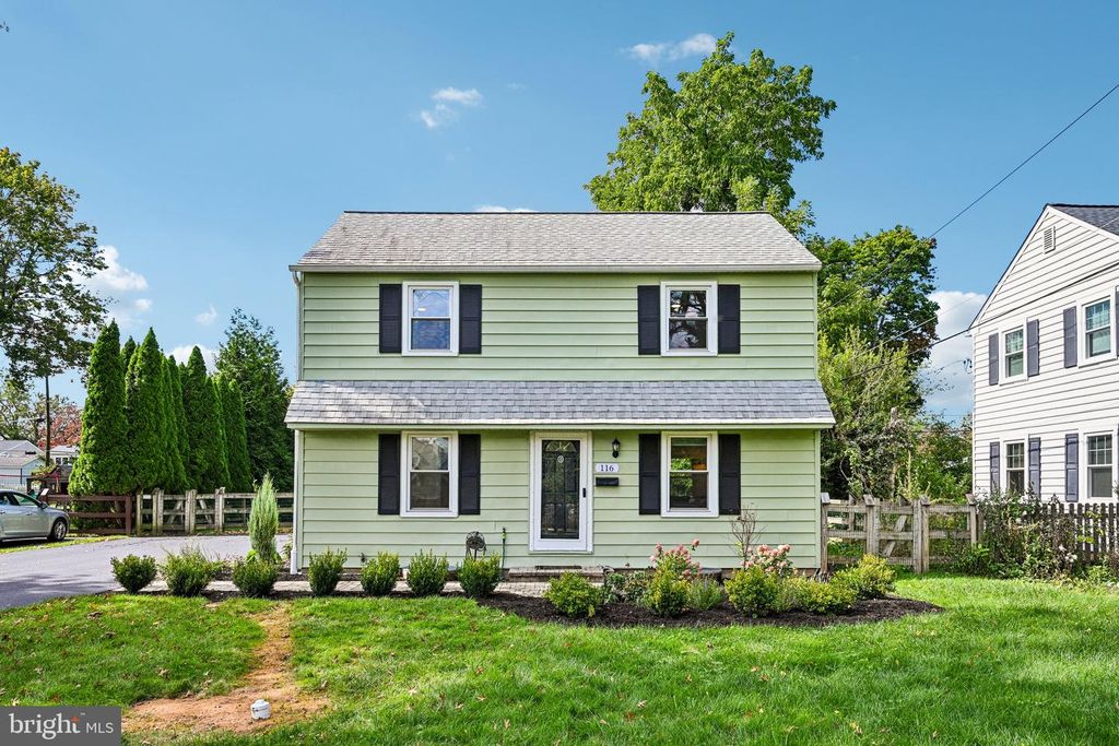 116 S CEDAR HOLLOW RD, Paoli, PA 19301