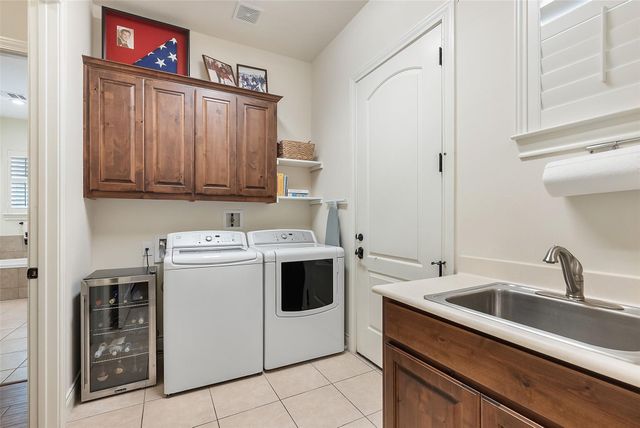 205 Amiata Ave 96, Lakeway, TX 78734