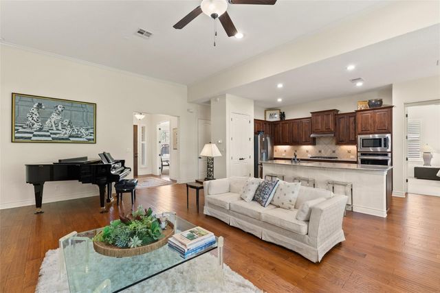 205 Amiata Ave 96, Lakeway, TX 78734