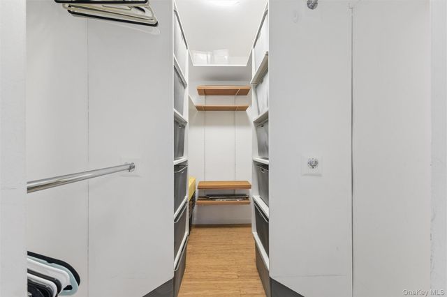 70-25 Yellowstone Boulevard 3X, Forest Hills, NY 11375