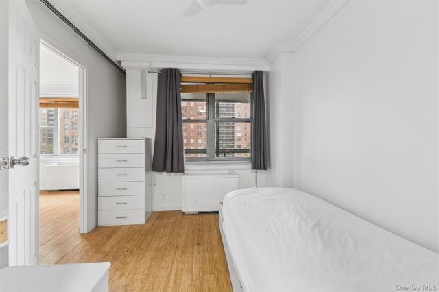 70-25 Yellowstone Boulevard 3X, Forest Hills, NY 11375